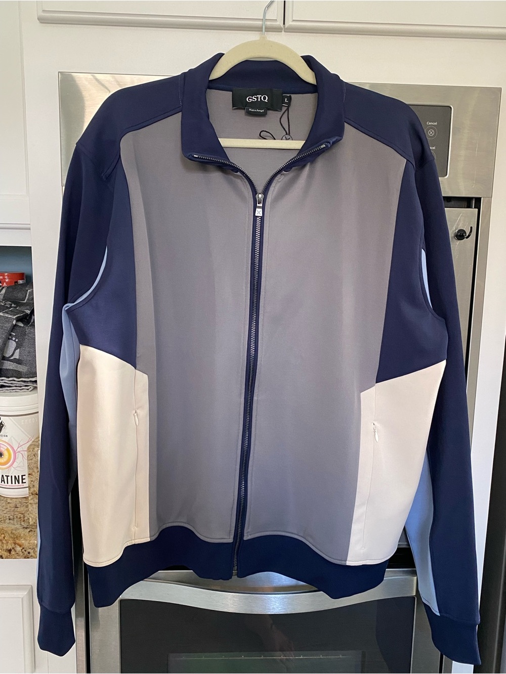 NWOT! Men’s Size L- GSTQ Full Zip Color Block Navy/Gray/Ivory Jacket